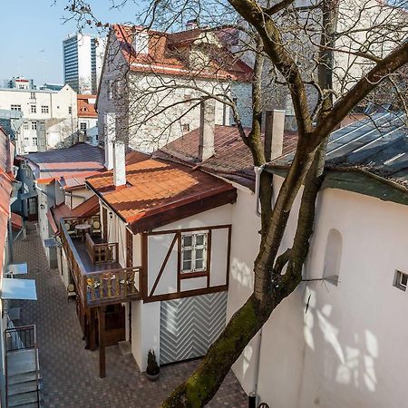 Three Crowns Residents Hotel Tallinn Ngoại thất bức ảnh