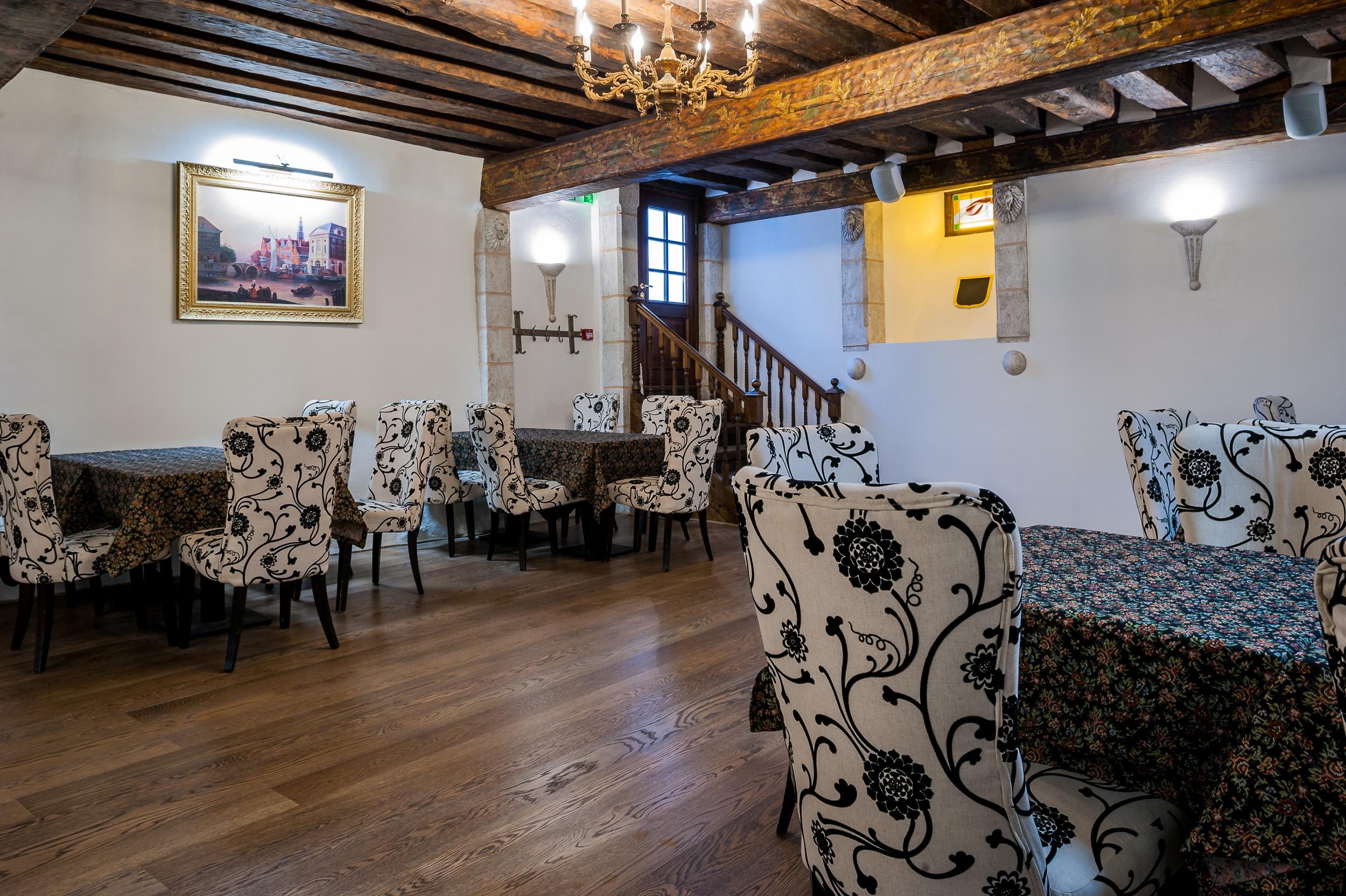 Three Crowns Residents Hotel Tallinn Ngoại thất bức ảnh
