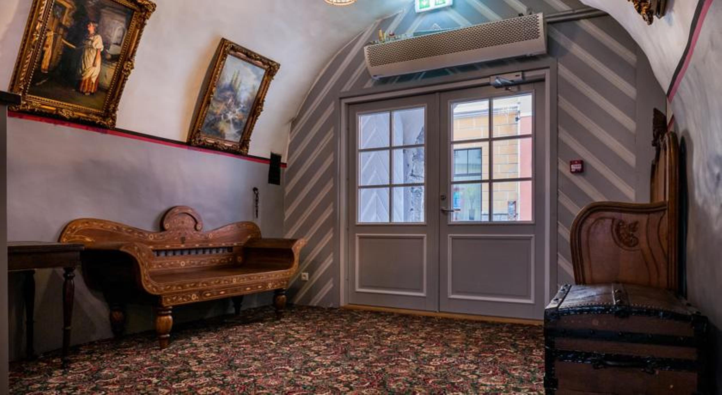Three Crowns Residents Hotel Tallinn Ngoại thất bức ảnh